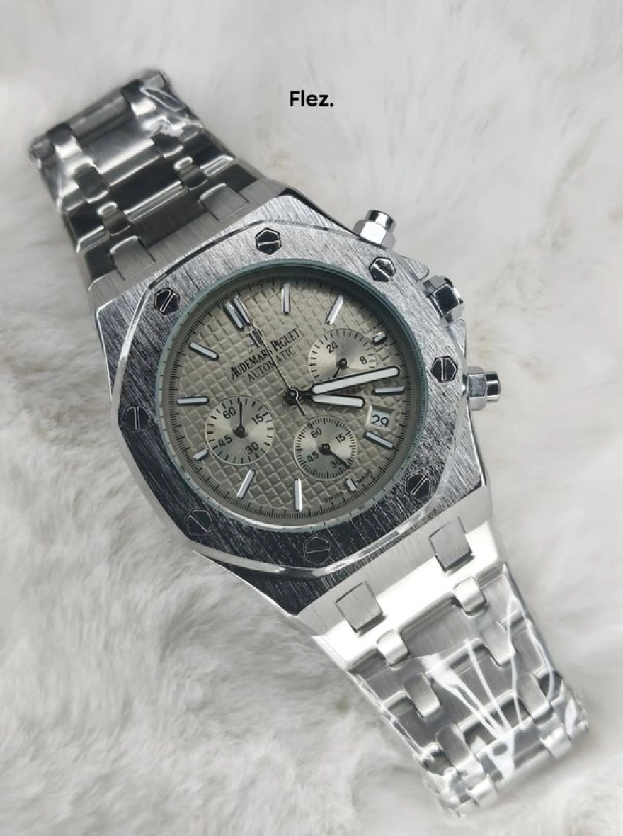AUDEMARS PIGUET [royal oak Chronograph]