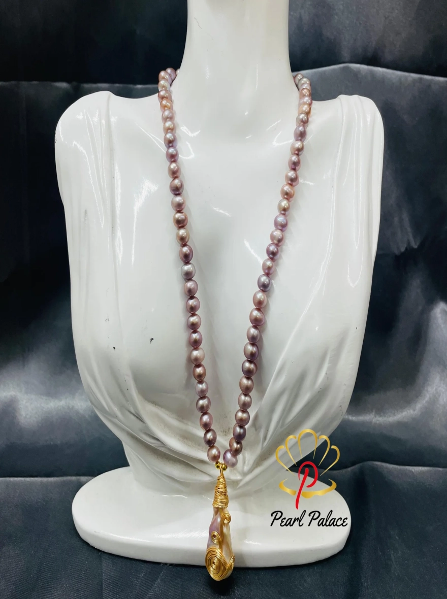 Purple fresh water pearl with mother pearl pendant