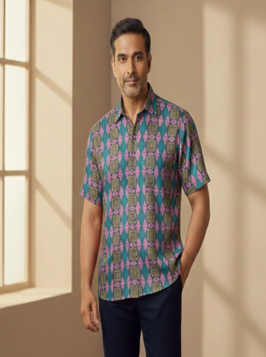 Men’s Mixed Geometric Taat Half Shirt – Teal & Pink