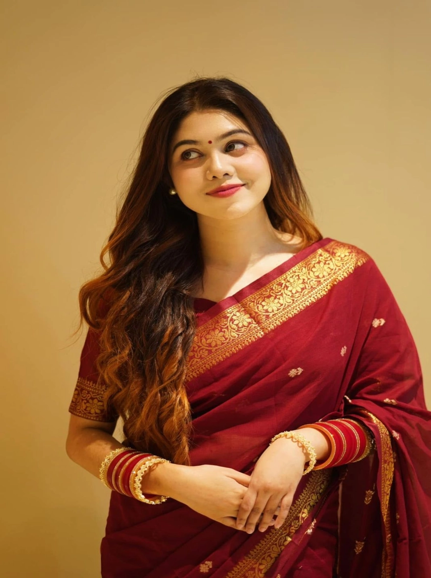 Merun Buti Tangail Halfsilk Saree