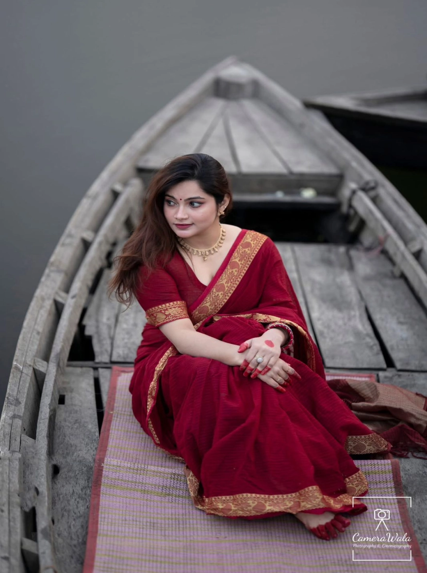 Women's Exclusive Cotton Nakshi Pair Saree - Elegant Maroon Traditional Wear