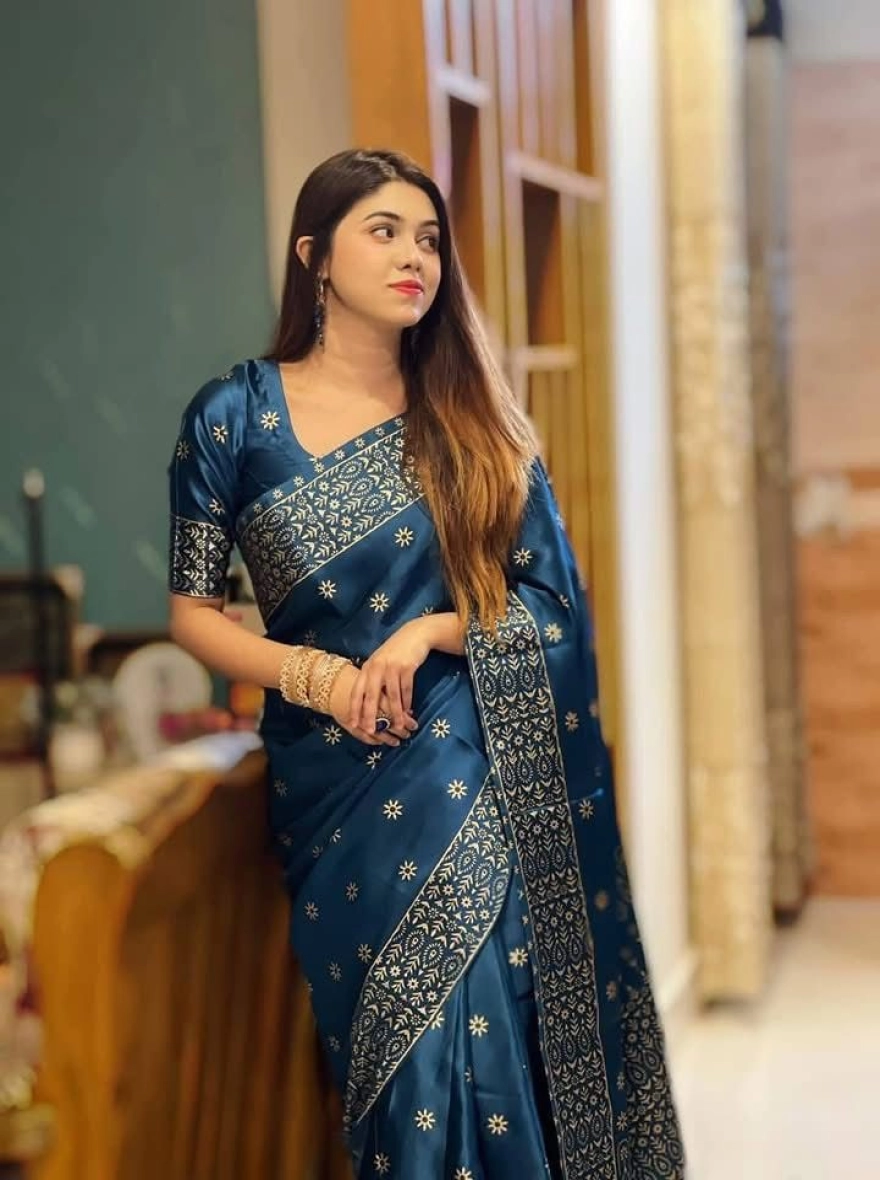 Women's Exclusive Designer Screen Print Japani Silk Saree - Sophisticated Seegreen