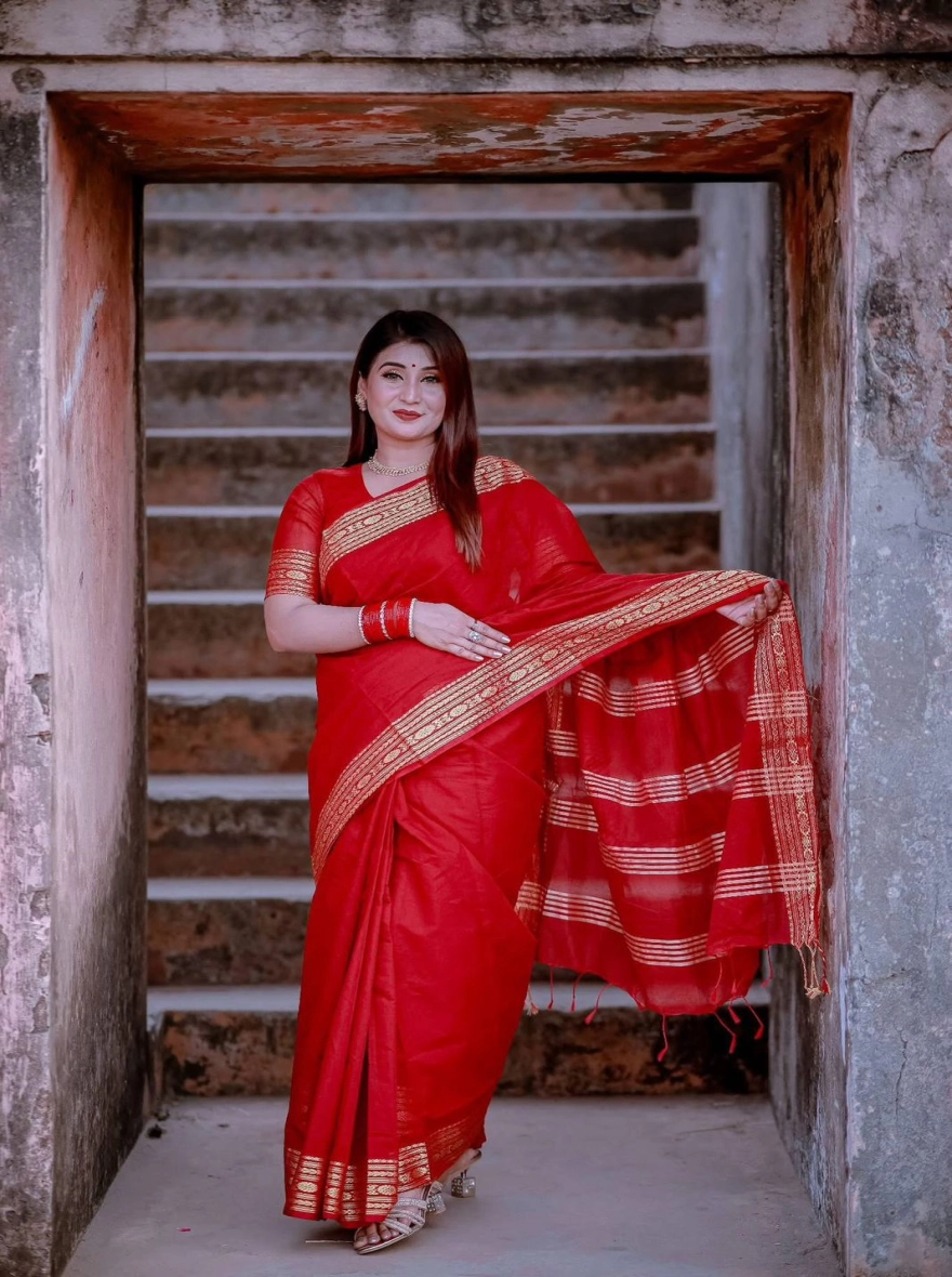 Women's Fashionable Tangail Tat HalfSilk Nakshi Pair Saree – Timeless Maroon & Gold