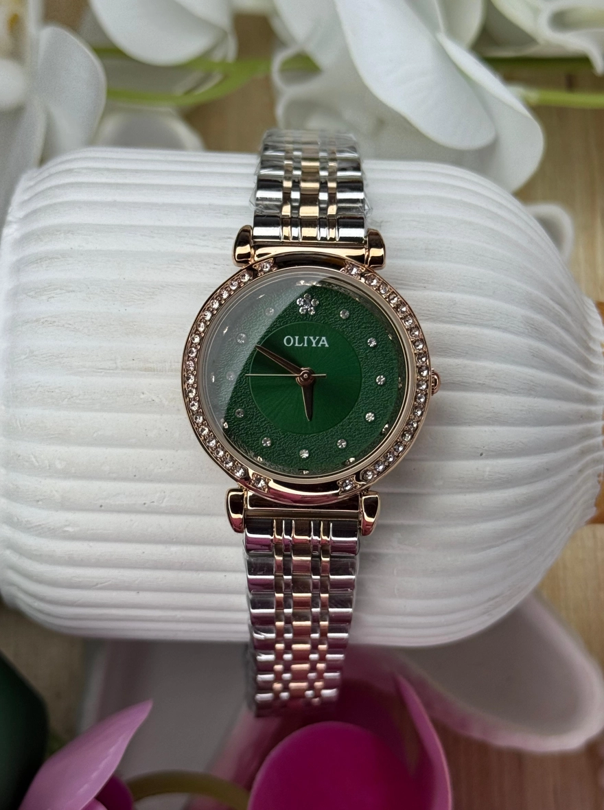Oliya 2002 Elegant Series – Women's Two-Toned Green Dial Watch