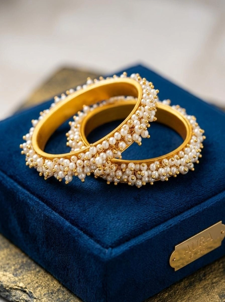 Gazra Churi/Bangles