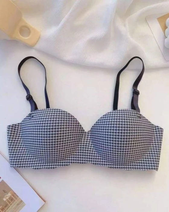 Half Cup Seamless Small Chest Wireless Bra