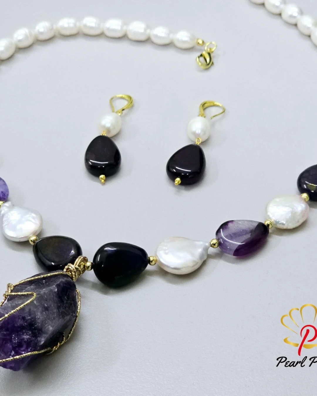Rice pearl ,coin pearl, with Amethyst stone pendant