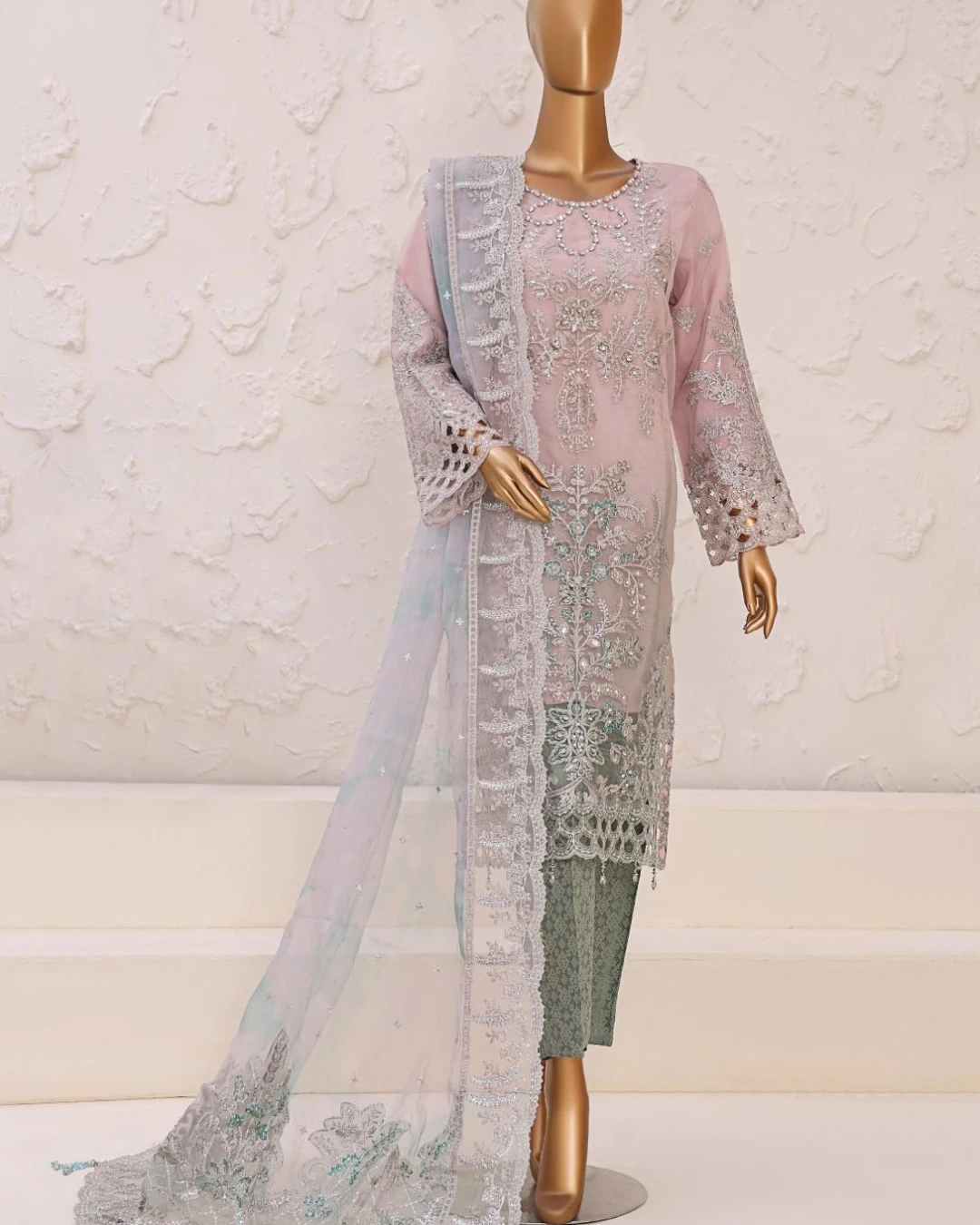 Pakistani Lavish Heavy Embroidered Unstitched Organza Three Piece - Pink Swan