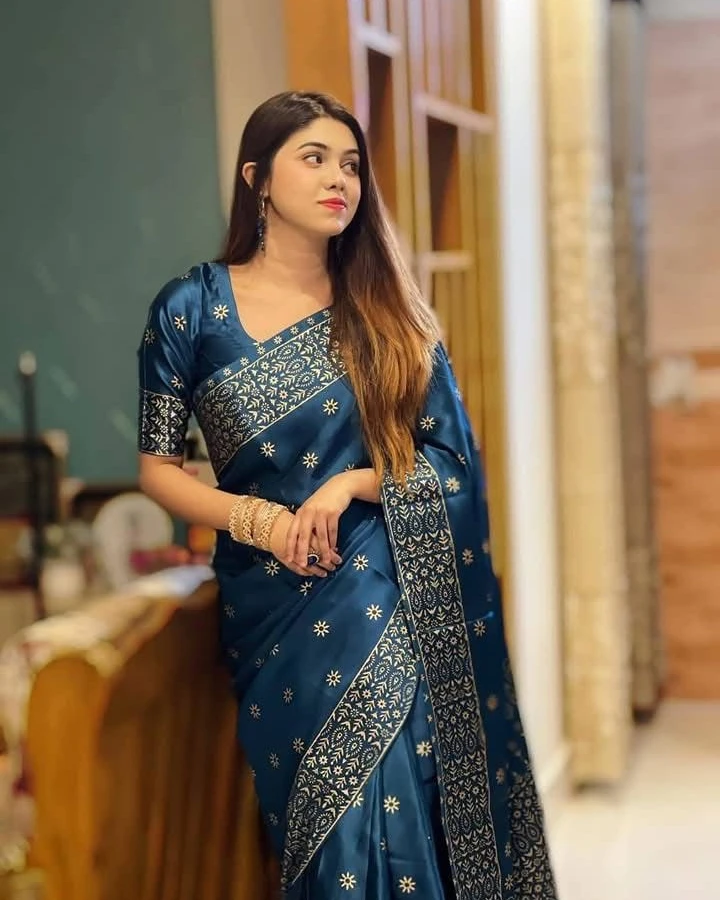 Women's Exclusive Designer Screen Print Japani Silk Saree