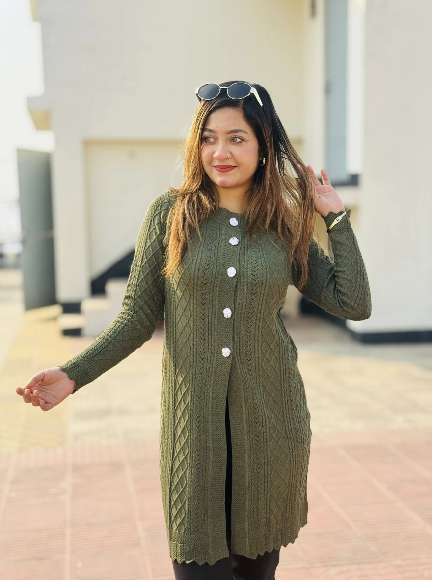 The Elegant Diamond-Texture Longline Cardigan