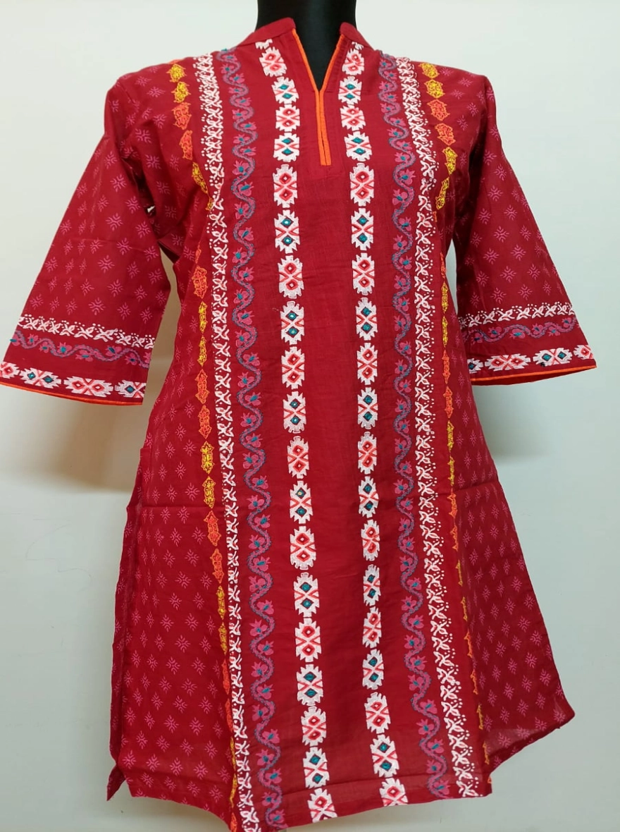 Chai Time Graphic Print Kurti