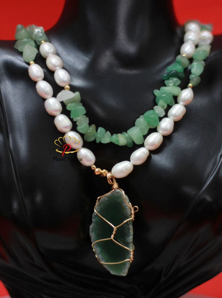 Rice pearl & penna stone With pendant