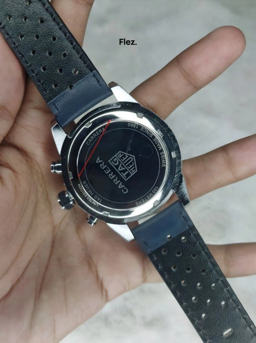 TAG HEUER