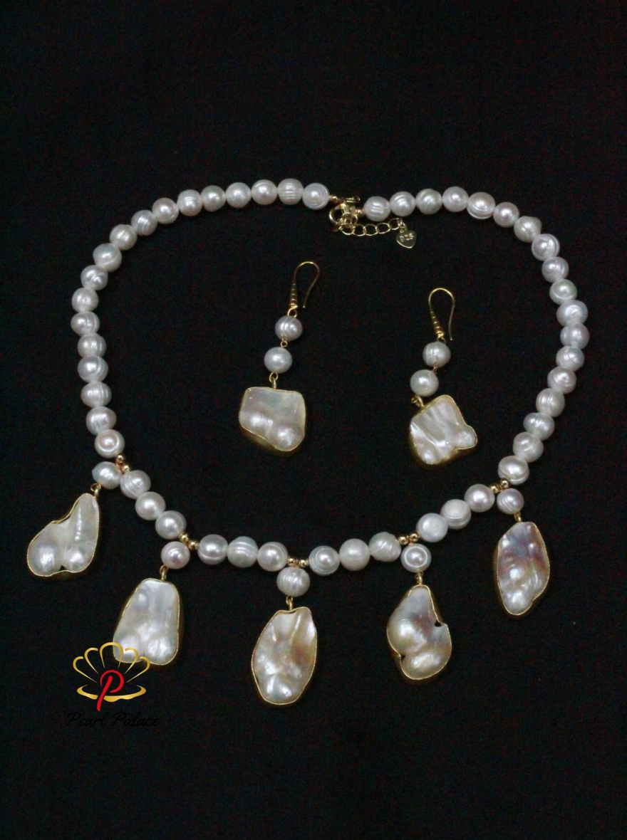 Baroque Mother of Pearl Necklace and Earring Set.