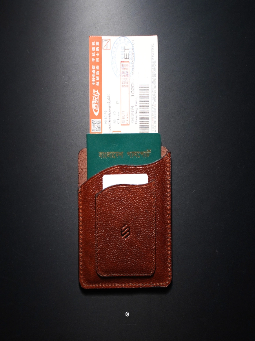 Bachelor Passport Holder