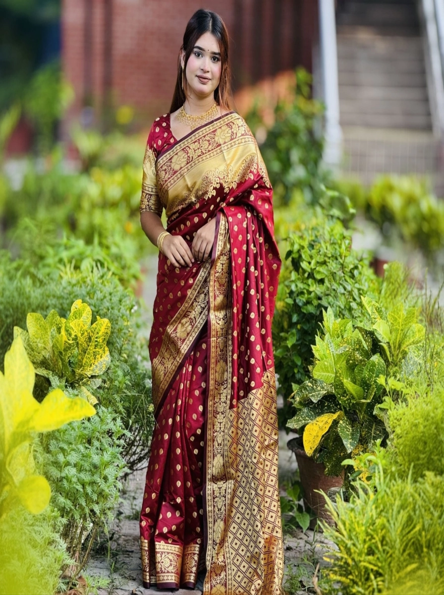 Katan Benarasi With Golden Zari Work Saree