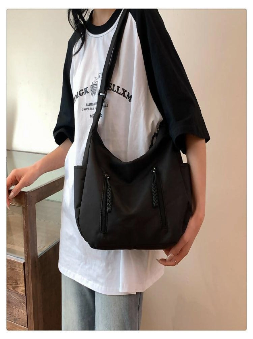 Trendy Nylon Fabric Waterproof Shoulder Bag with Multiple Front Pocket