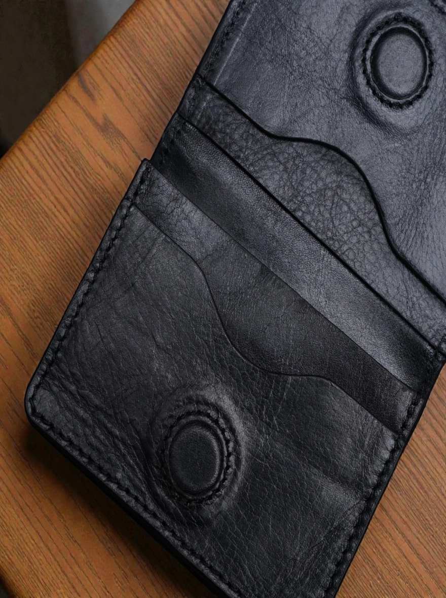 Zays Premium Eco-Friendly Leather Magnetic Card Holder Mini Wallet