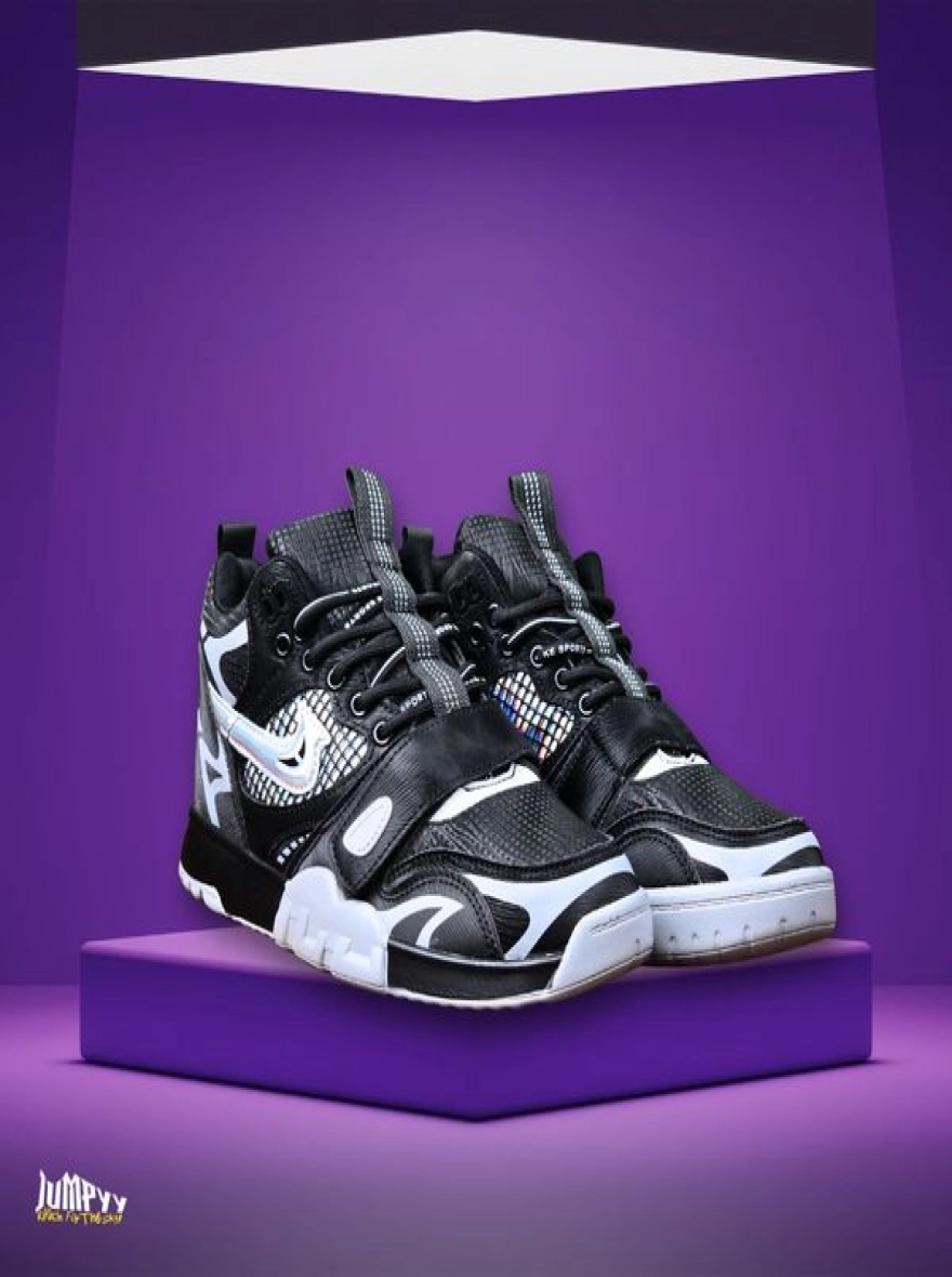 Dark Horse | Lightweight | High-Neck Chinese Sneaker