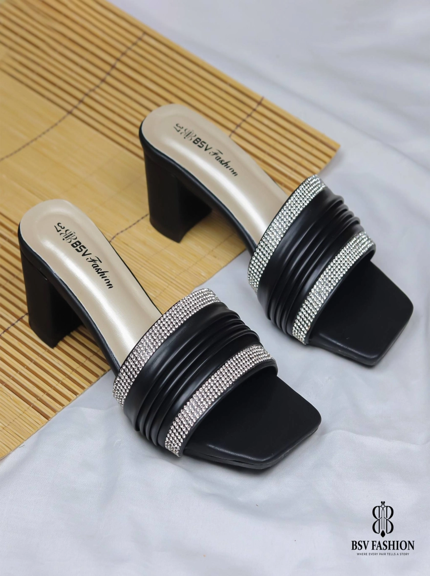 Stylish Pointed Toe 1.5Inch Box Heel Mules 