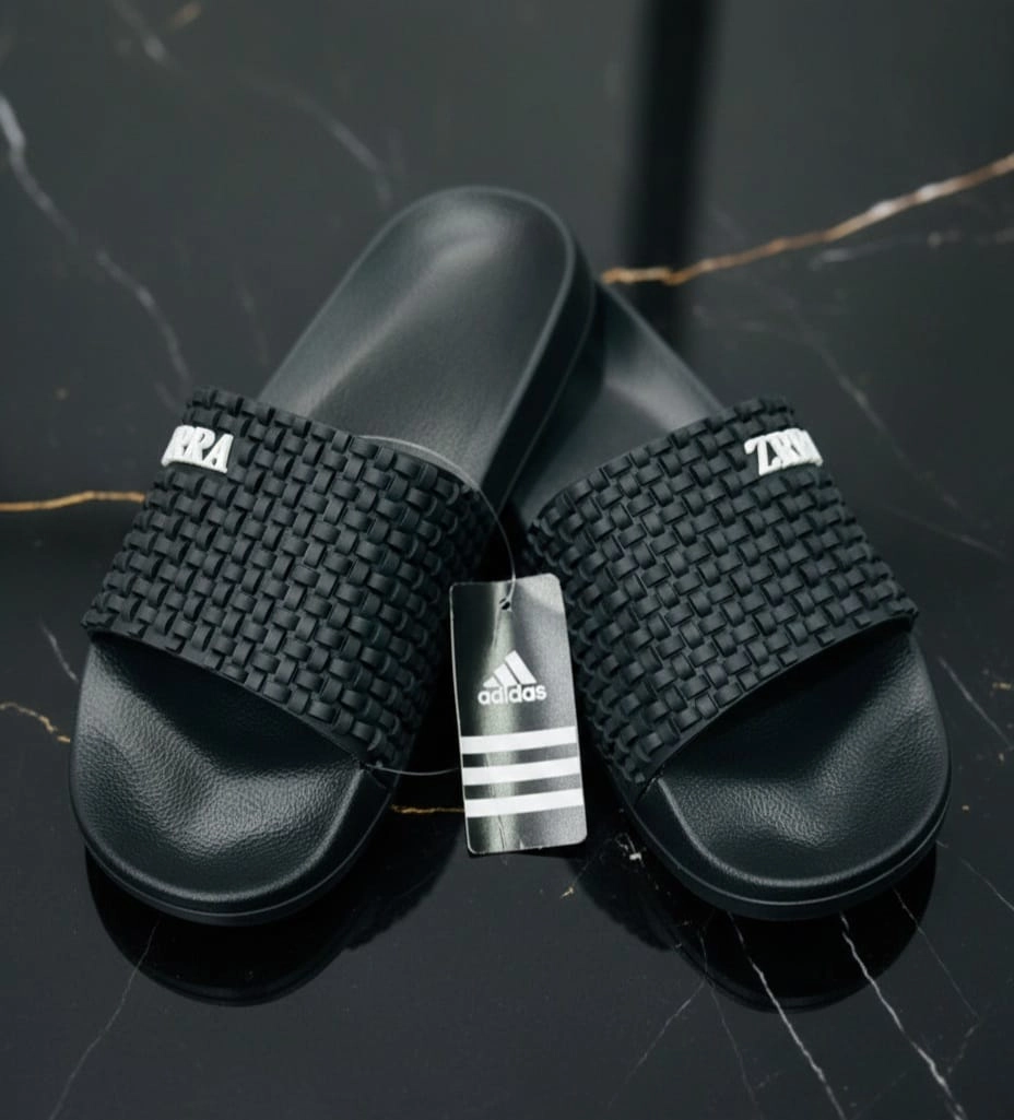 Black And White Colour Slides Slipper Casual Sandal For Men.