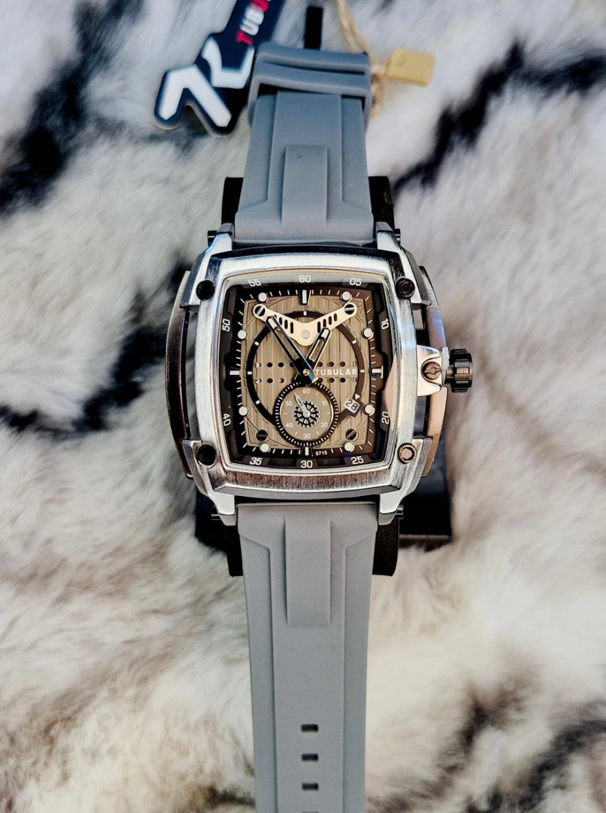 Tubular Luxury Square Dial Sports Watch for Men with Silicone Strap