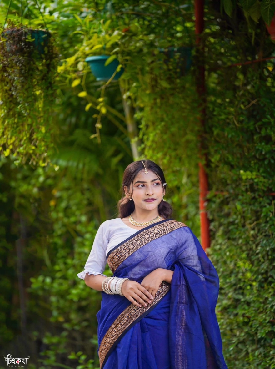 Women's HalfSilk Nakshi Pair Saree - Royal Blue Elegant Festive Wear