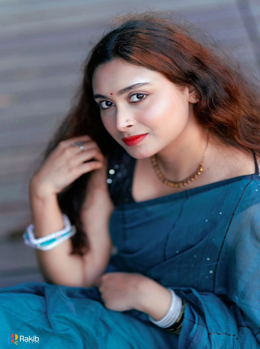 Women's Tangail Halfsilk Chumki Saree - Shimmering Sea Green Festive Wear