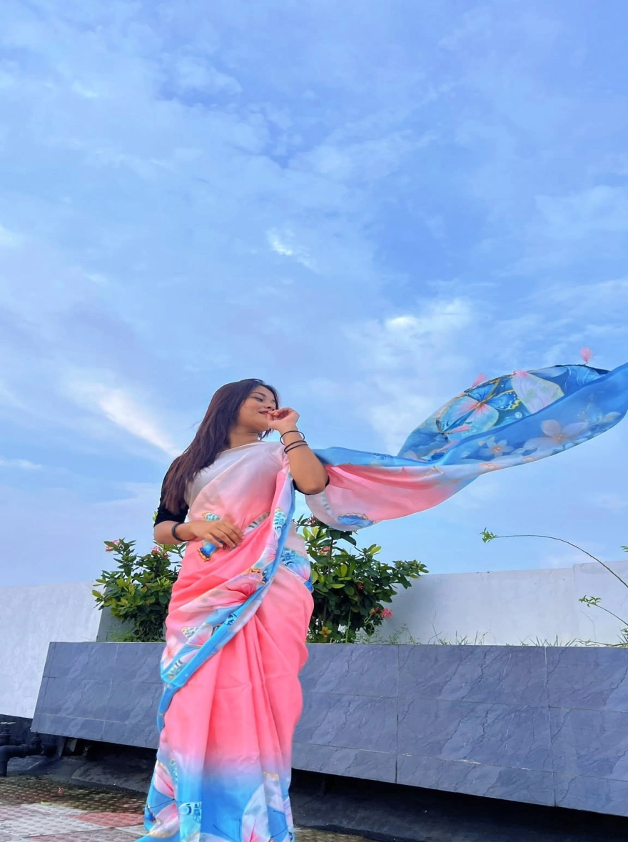 Women's Viral Topetor Chanderi Silk Saree - Artistic Butterfly & Floral Print