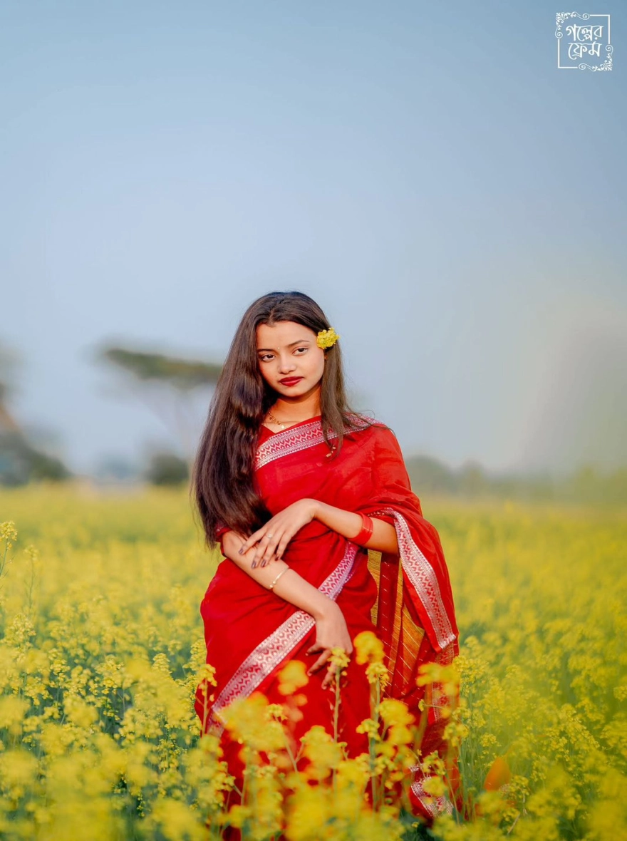 Women's Exclusive Fashionable Trendy Tangail HalfSilk Nakshi Pair Saree – Heritage Maroon & Gold