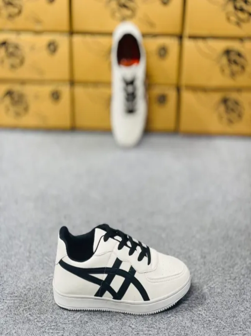 Classic Cream Trendy Sneakers (V2) - Men's Edition