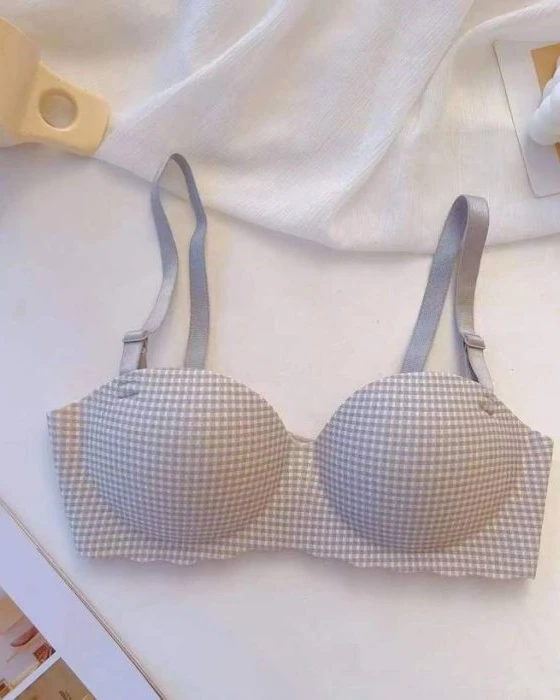 Half Cup Seamless Small Chest Wireless Bra