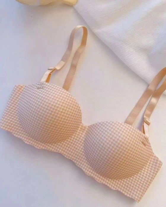 Half Cup Seamless Small Chest Wireless Bra