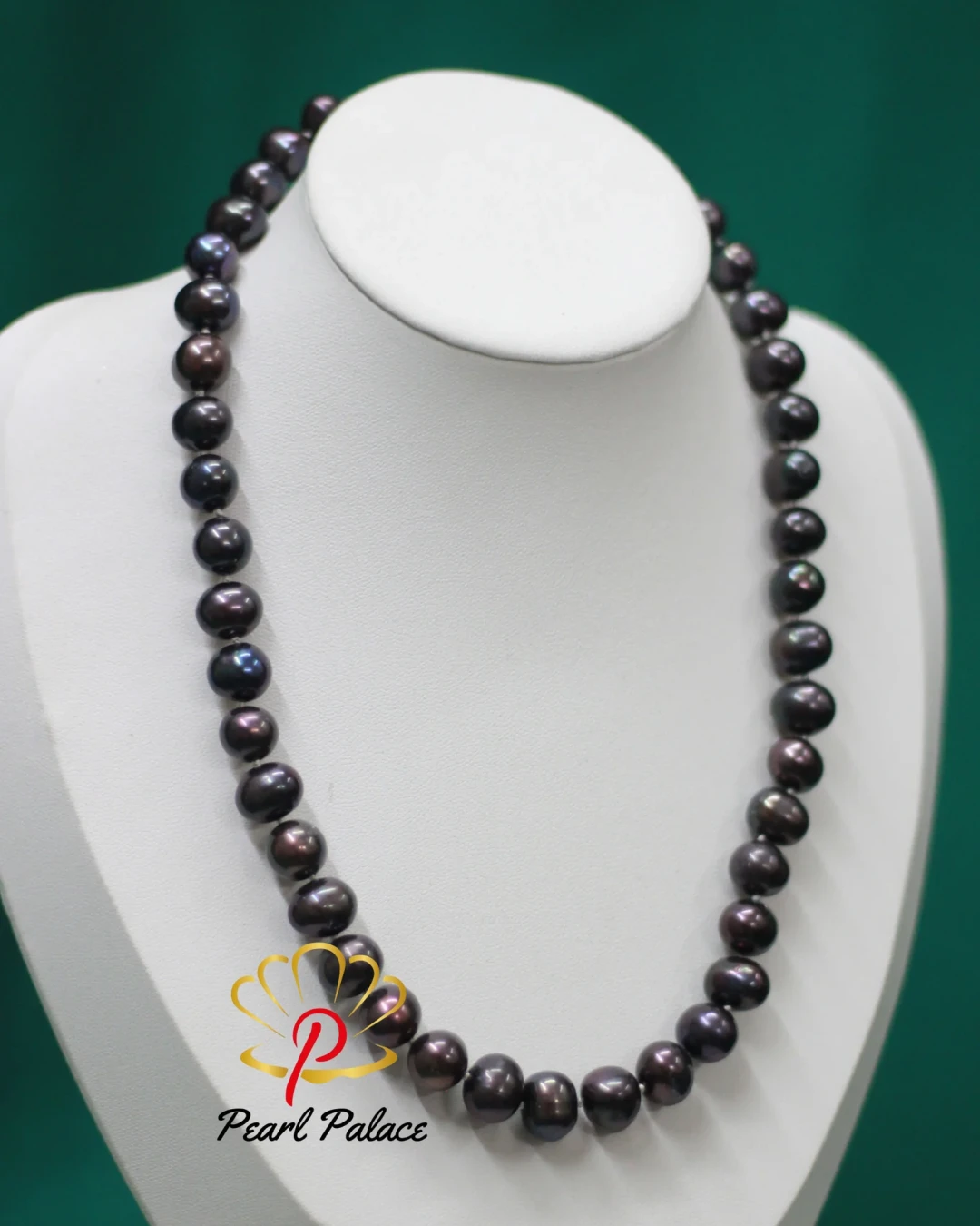 Exclusive 9-10mm Black Freshwater Pearl Set with Luxury Clasp