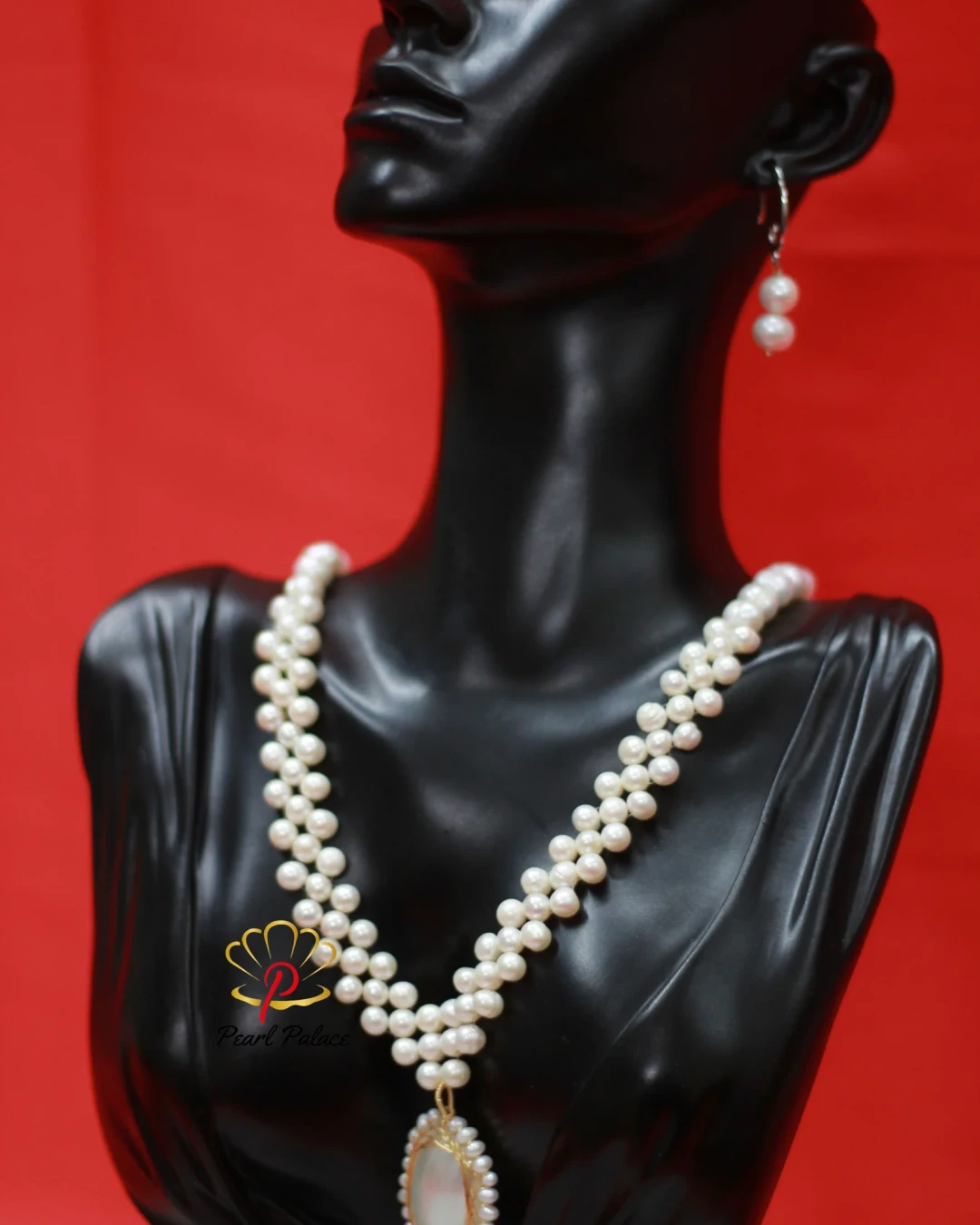Freshwater Round Pearl Pendant Necklace & Earring Set