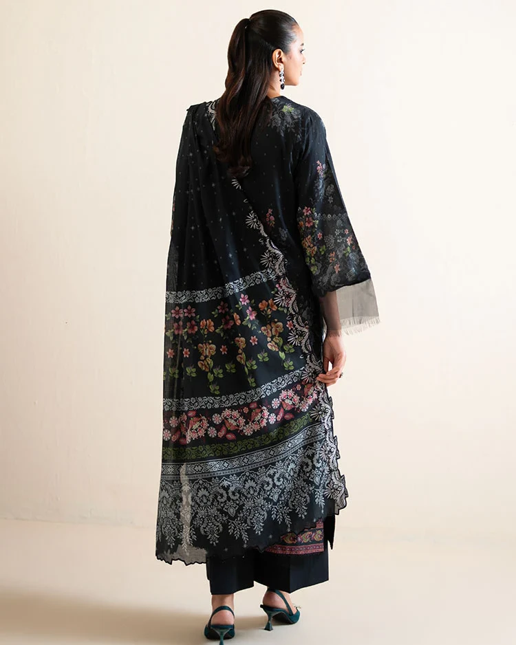 Pakistani Hania by Binaas Unstitched – Emerald Meadow Glow