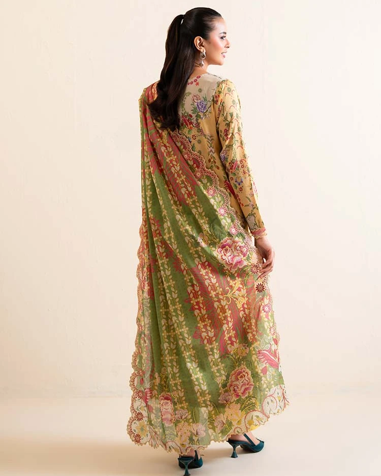 Pakistani Hania by Binaas Unstitched – Citrine Garden Grace