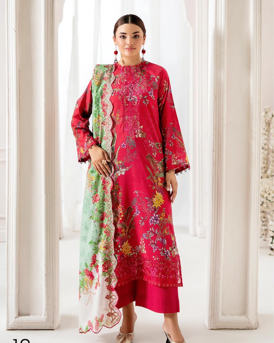 Pakistani Mahajal Vol. 16 by Gull Jee Unstitched – Crimson Bloom Ring Edition