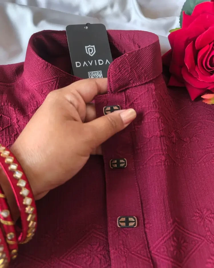 Chinese Embossed Cotton Panjabi (Maroon)