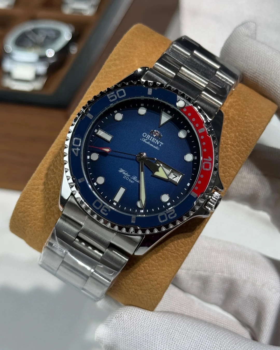 Orient Kamasu II Day Date