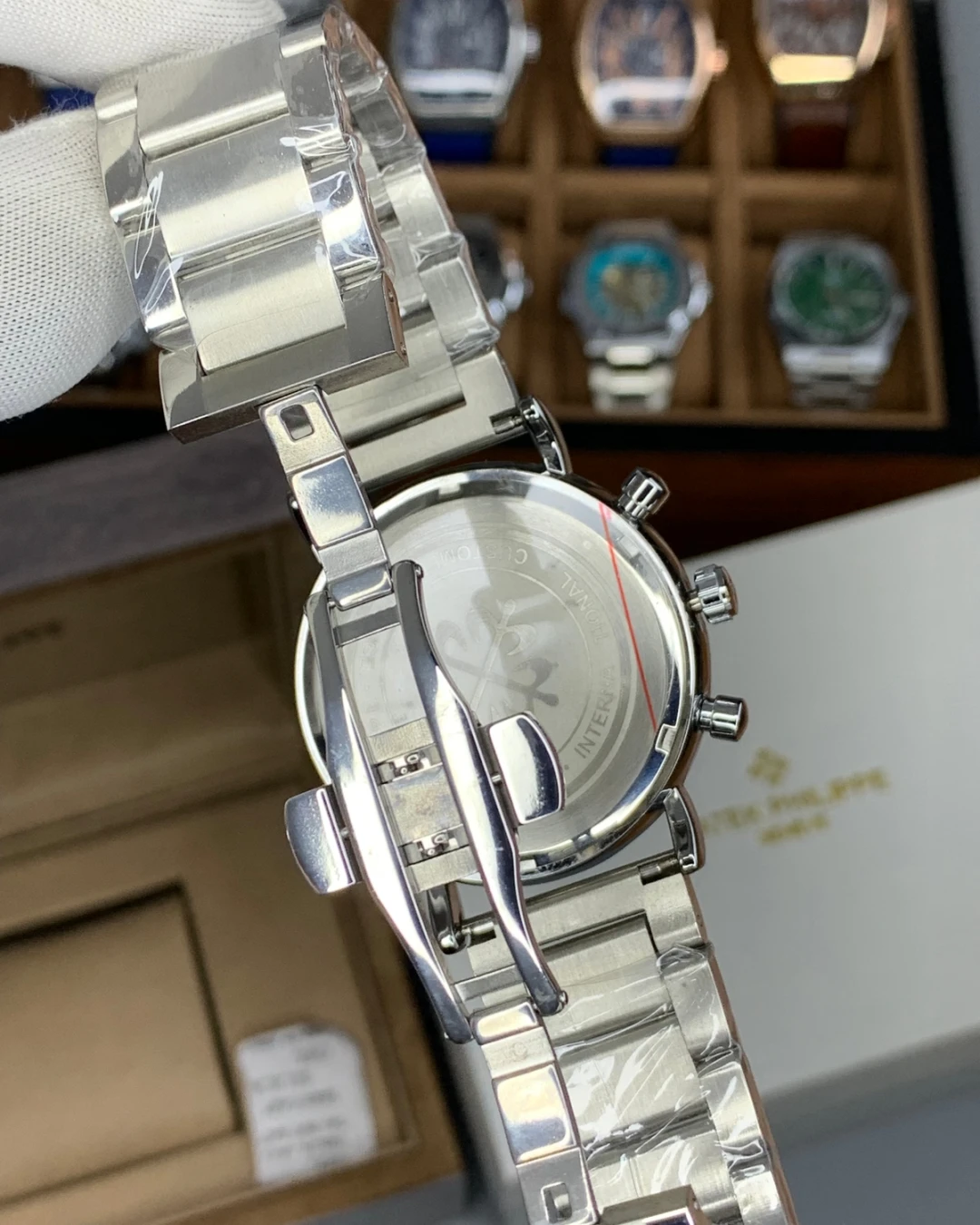 PATEK PHILIPPE Active Chronograph Black Dial