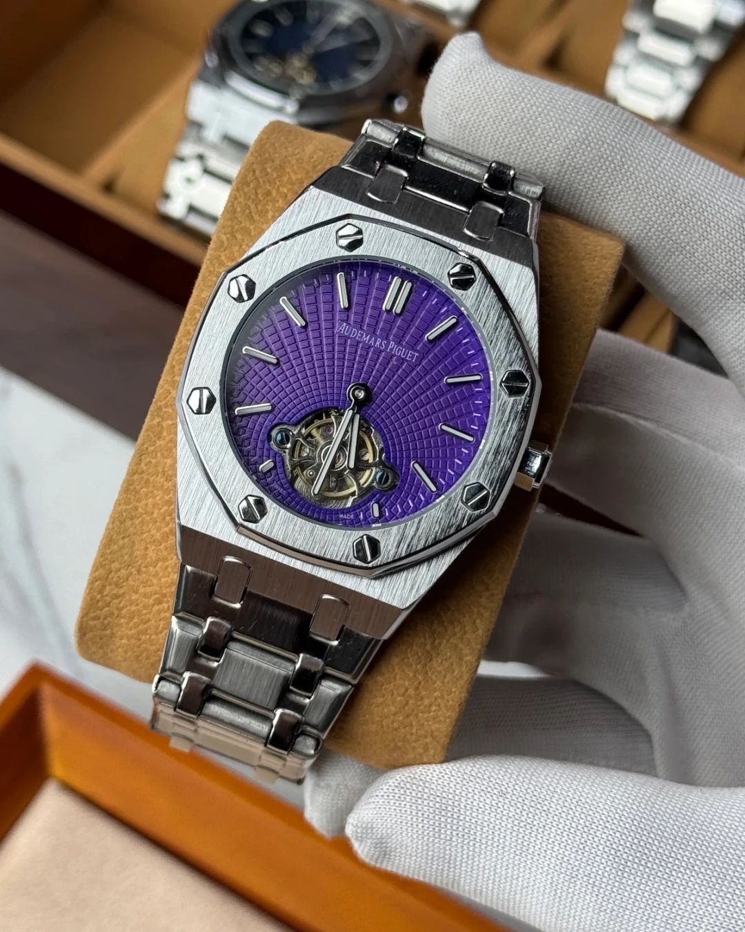 Audemars Piguet Royal Oak Flying Tourbillon-Violet