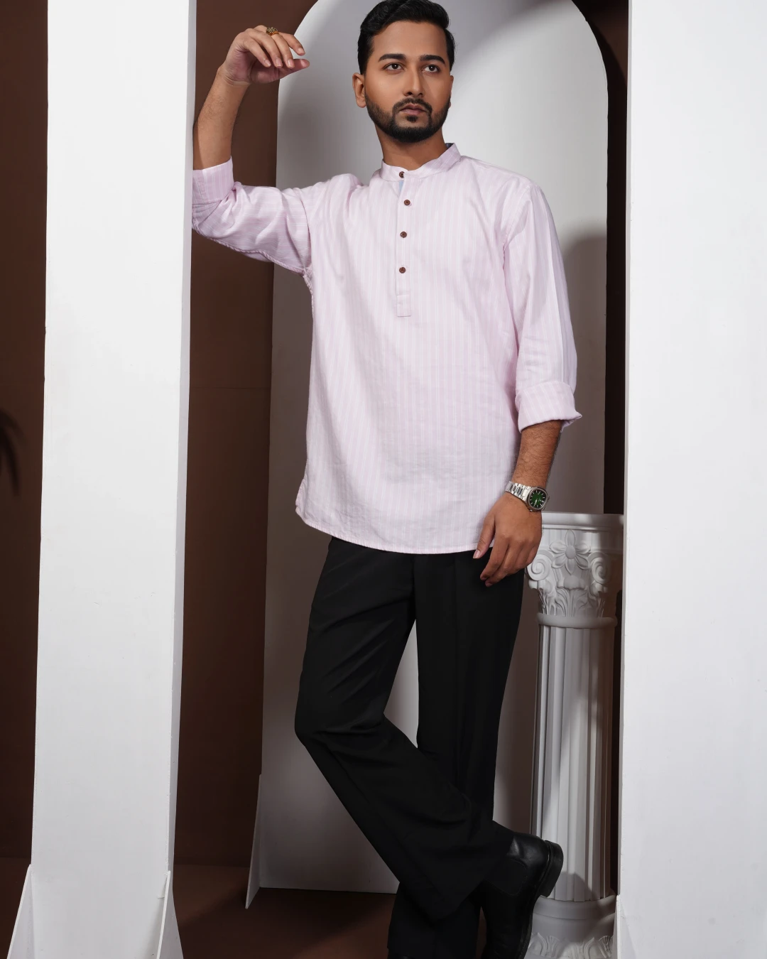 Light rose pink (striped)