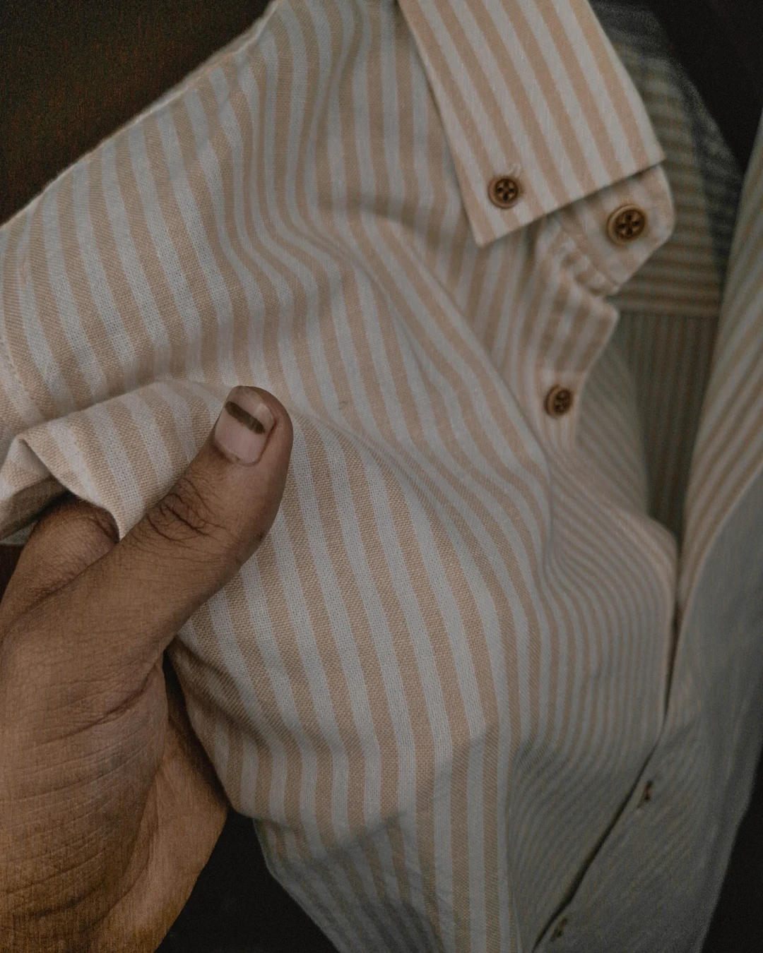 Off-White & Light Beige Striped Shirt