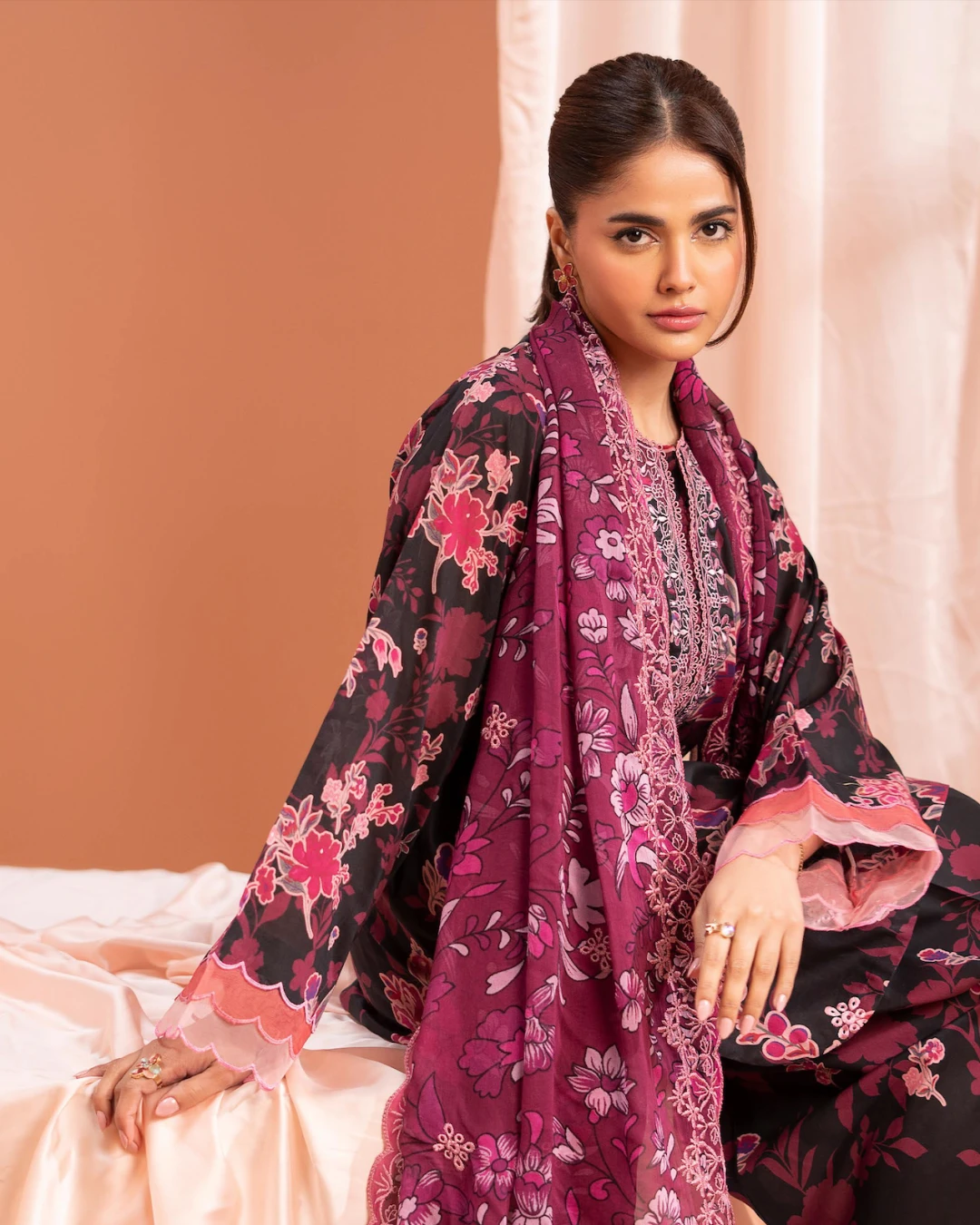 Pakistani Mishaal V3 Unstitched Three Piece Lawn -Black Floral