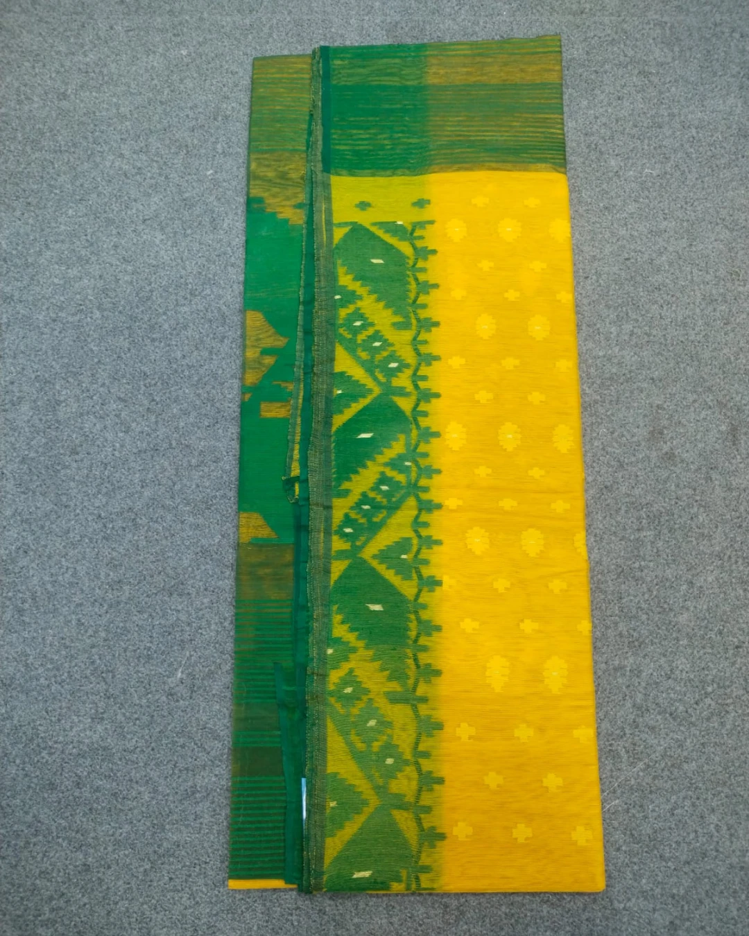 Yellow and Forest Green Geometric Handloom Ransom Silk Jamdani Saree