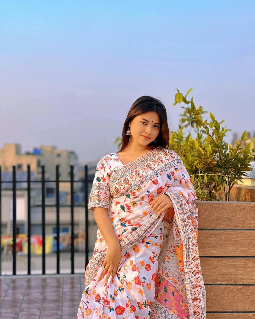 Tangail Tat Trendy Afsan Print Saree