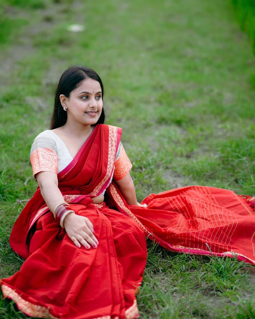 Premium Quality Maroon Half Silk Nakshi Paar Saree