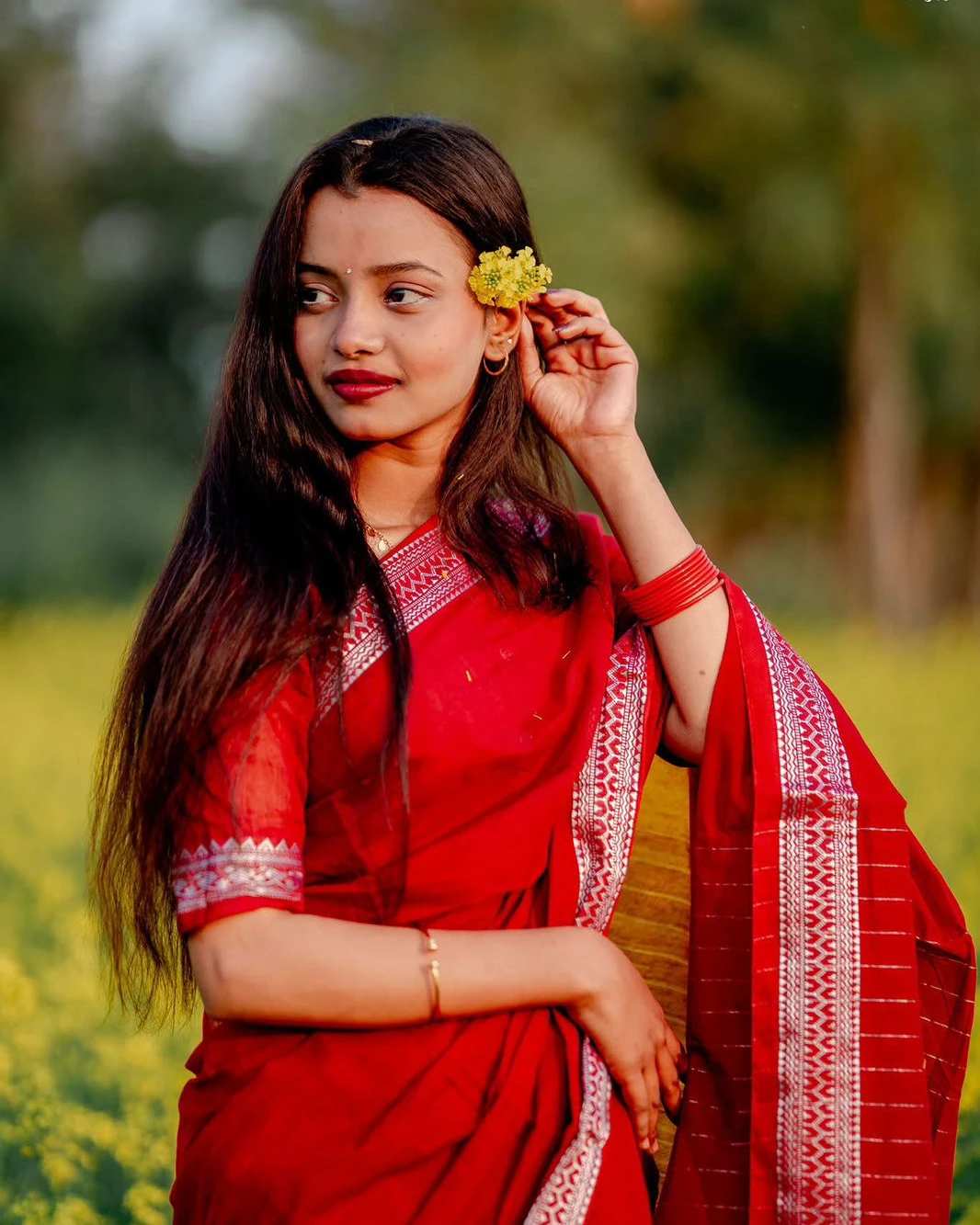 Exclusive Fashionable Trendy Tangail HalfSilk Nakshi Pair Saree