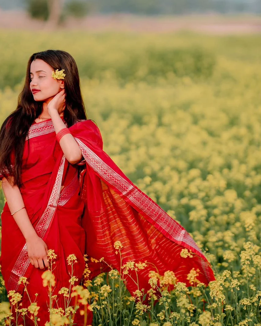 Exclusive Fashionable Trendy Tangail HalfSilk Nakshi Pair Saree